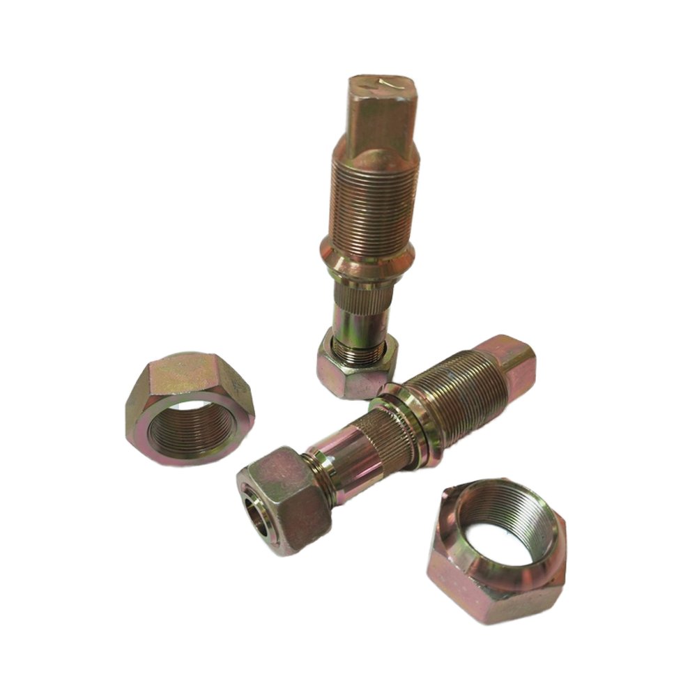 Best Performance Truck Wheel Stud Car Bolt for ISUZU 700P Truck Right Rear Wheel Bolt