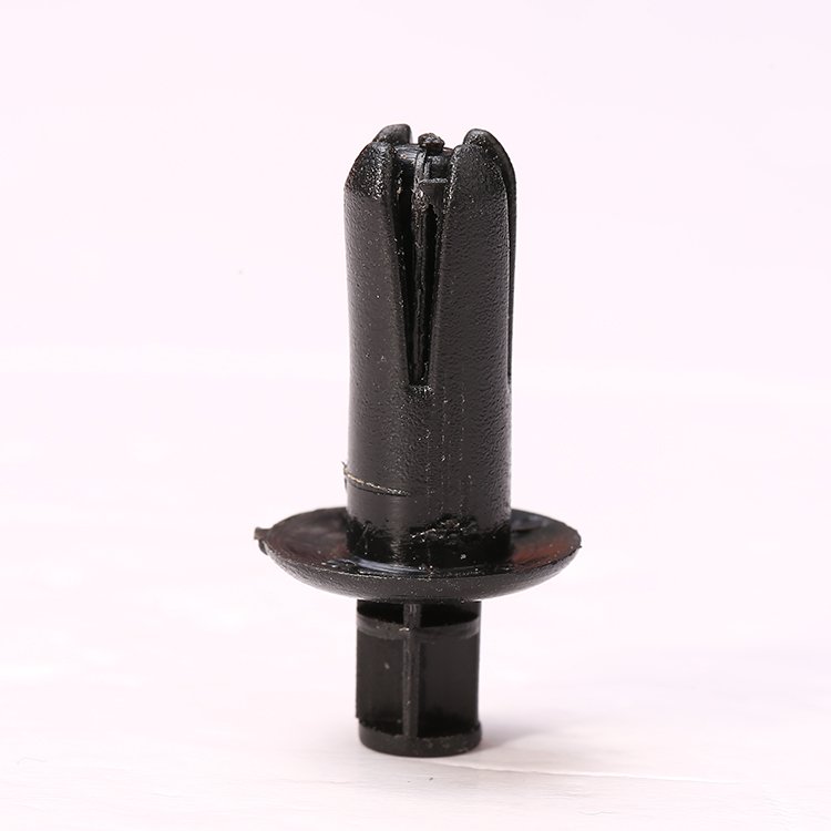 Universal Auto Clips and Plastic Fasteners for Sale