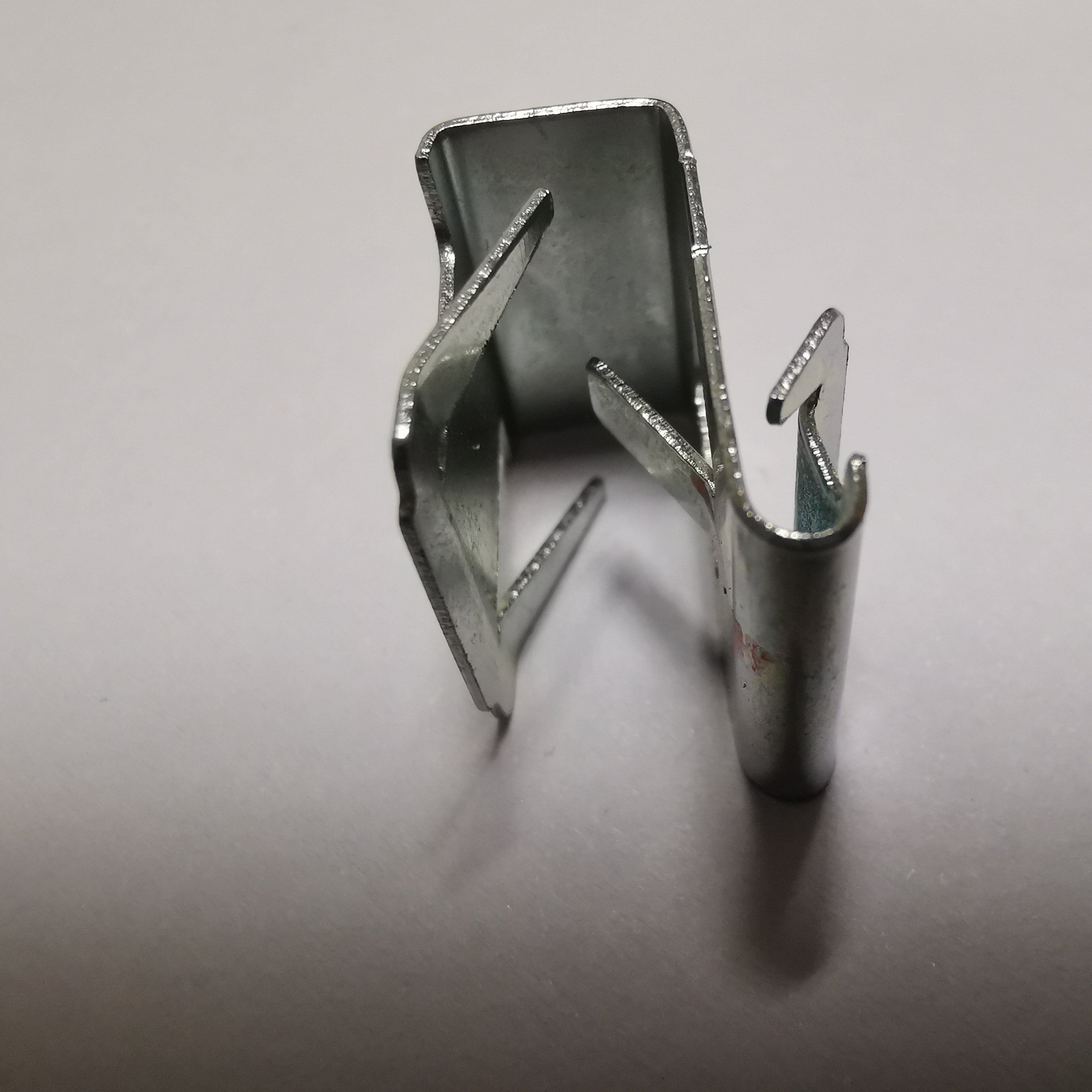 Car Metal Parts Fasteners Customized S Shape Car Hardware Auto Steel Fixing Cable Clips
