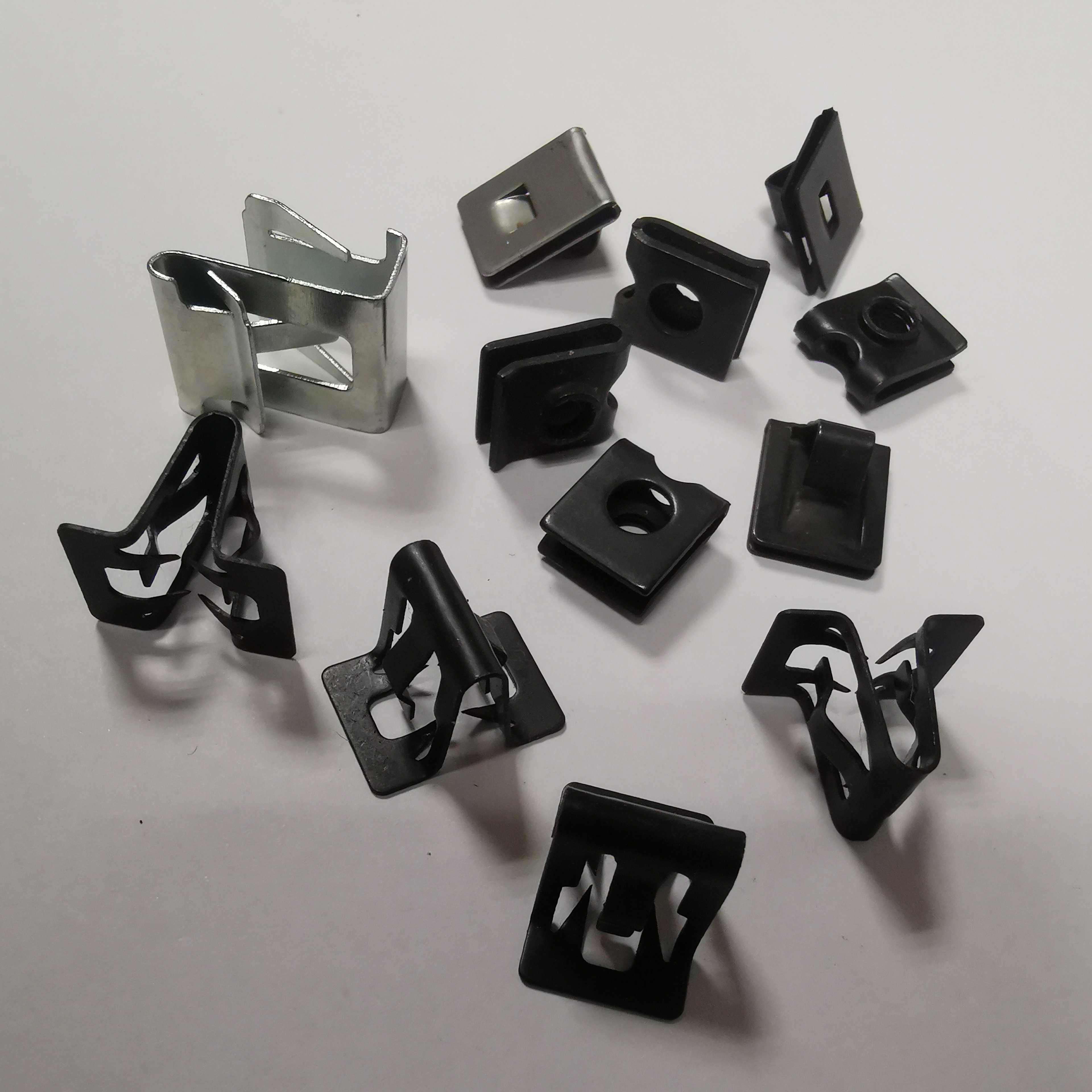 Car Metal Parts Fasteners Customized S Shape Car Hardware Auto Steel Fixing Cable Clips