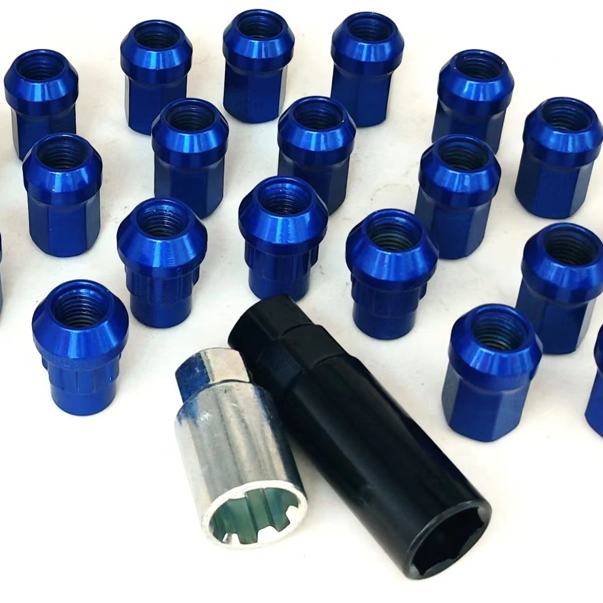 New Condition Stainless Steel 12x1.5 Blue Anti-Theft Lug Nuts For Toyota Mitsubishi Honda 16+4+1 Wheel Parts Fasteners Car Nut