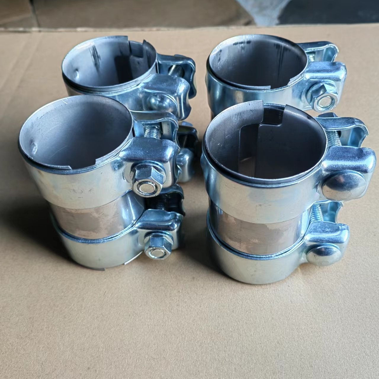 High Quality Exhaust Tube Pipe Connector Joiner With Sleeve Exhaust Clamp Connector