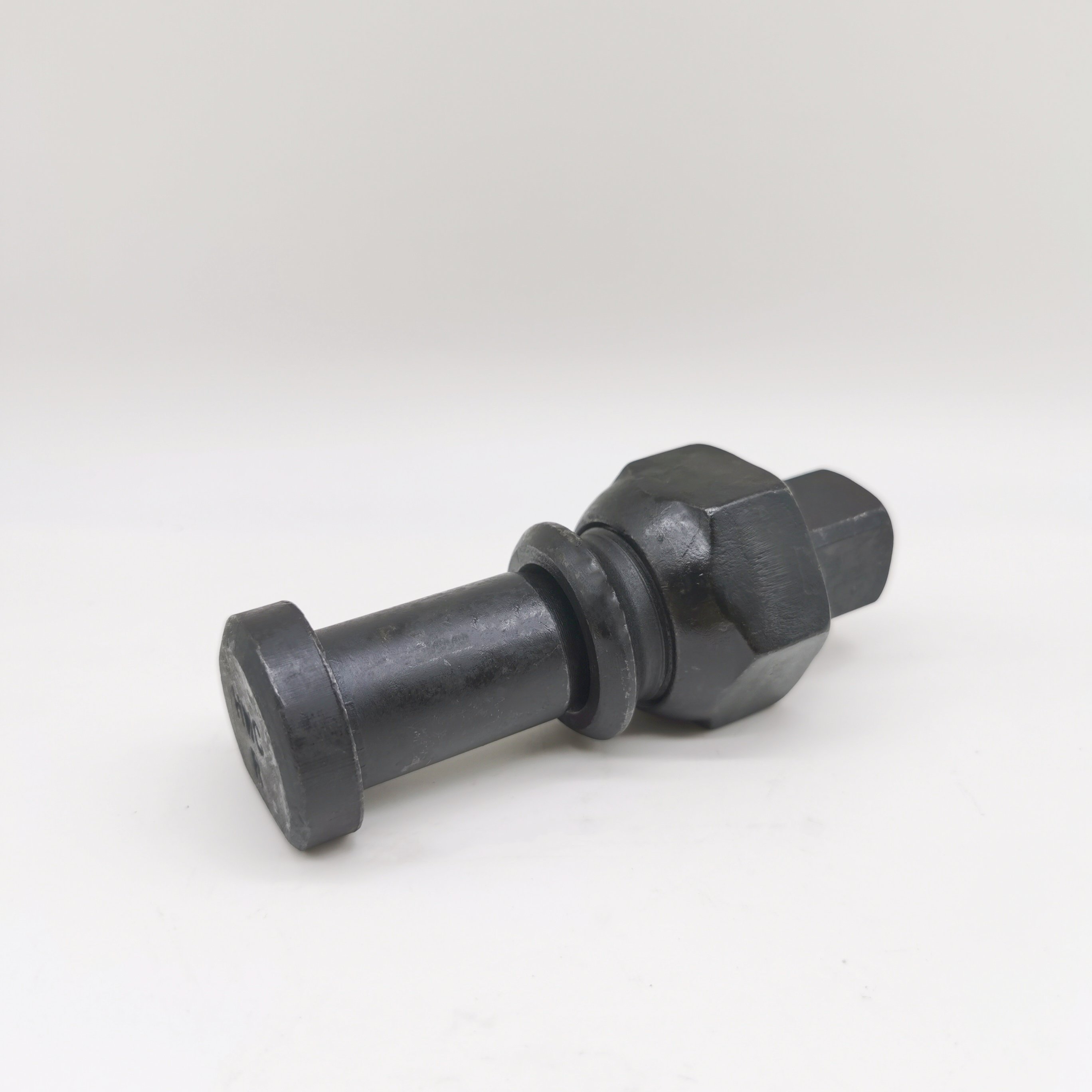 Factory Wholesale Rear Wheel Screw Front Axle Hub Bolt Hino Truck M20x1.5x77.5mm