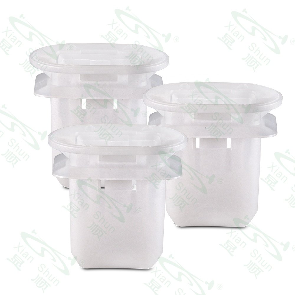 XIANSHUN Auveco Supplier Nylon Rear Seat Cushion Clips Plastic Seating Clips for Auto Fasteners and Clips