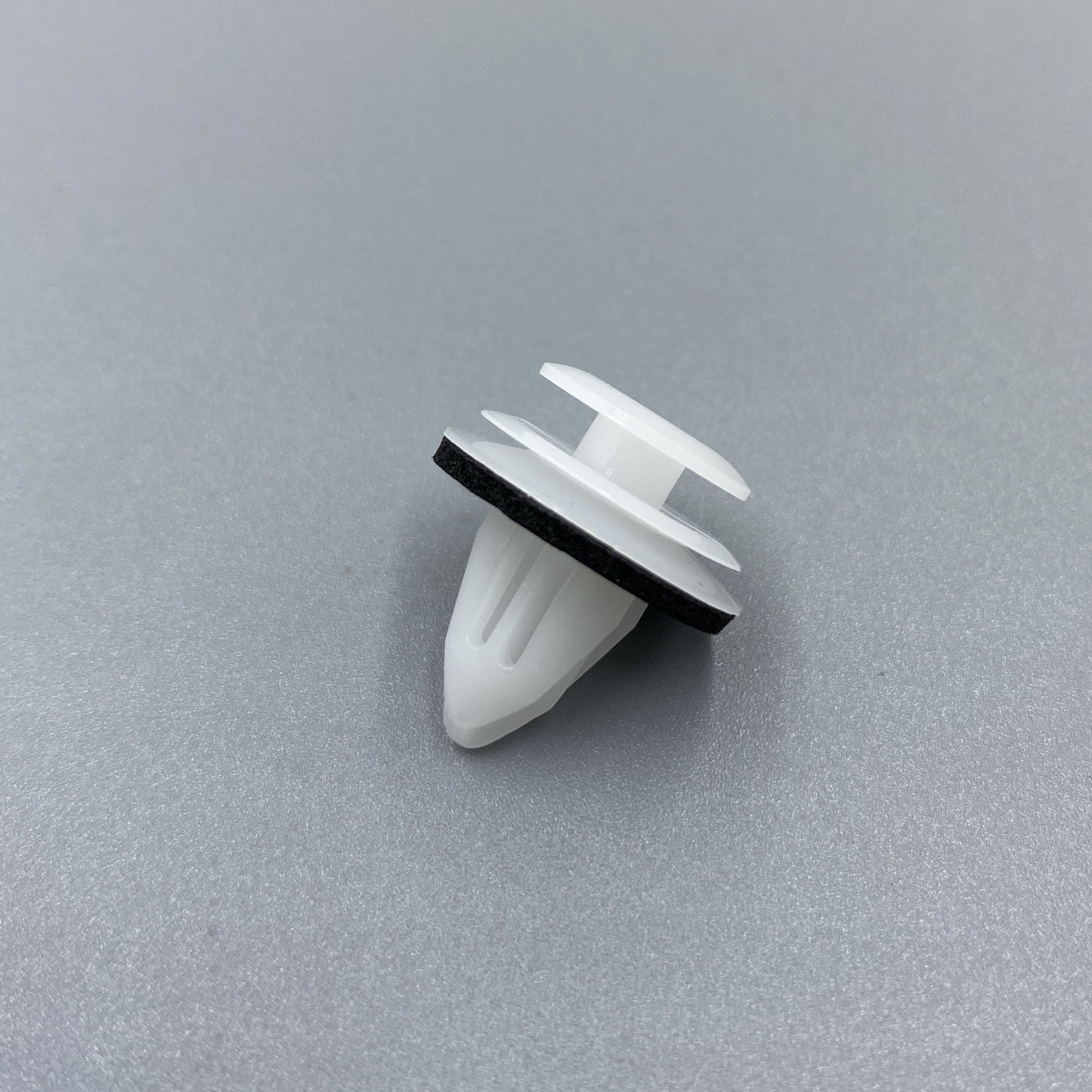 High Quality Nylon Auto Clips and Fasteners Plastic Auto Clips Plastic Clip Fastener Rivets