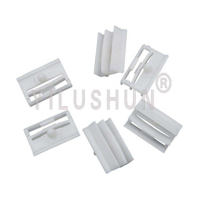 R52 High-quality plastic car body trim parts retaining clips and fasteners for sale 51728184574