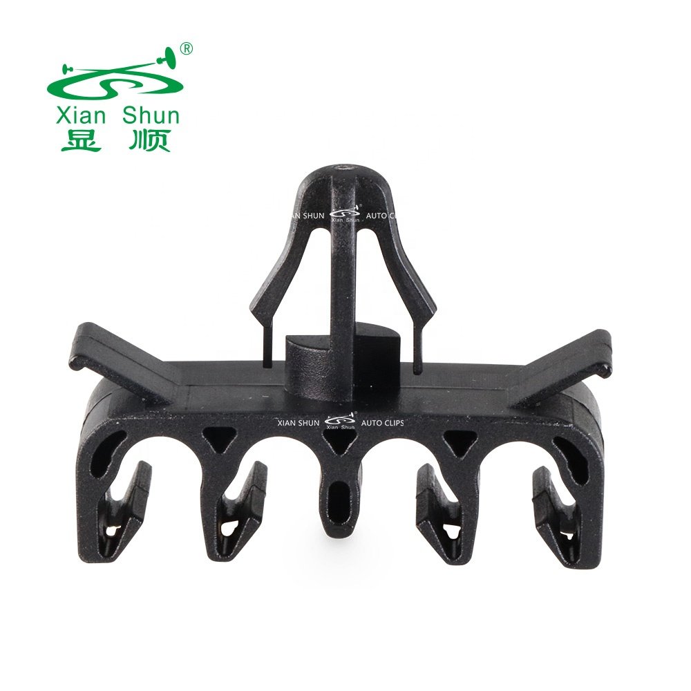 Xianshun auto clip plastic fastener for all vehicle Car Wire Harness Routing Clip Wiring Harness Wire Loom Routing Clip