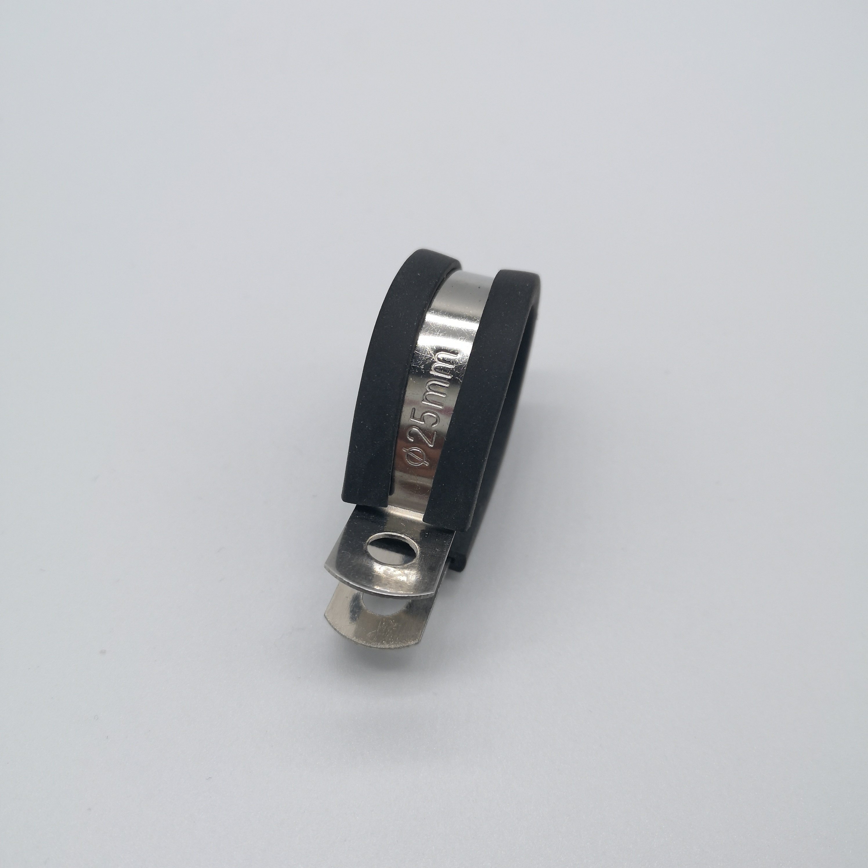 Diameter 22mm Hose Clamp Clips P-type Rubber Coating Pipe Cable Clamp Factory