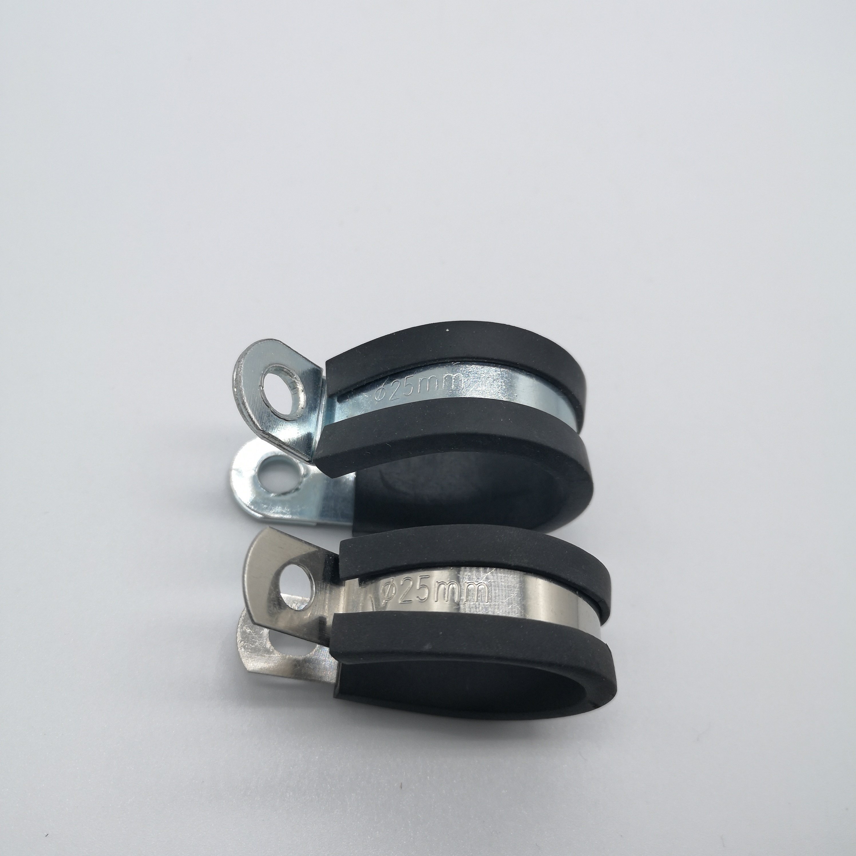 Diameter 22mm Hose Clamp Clips P-type Rubber Coating Pipe Cable Clamp Factory