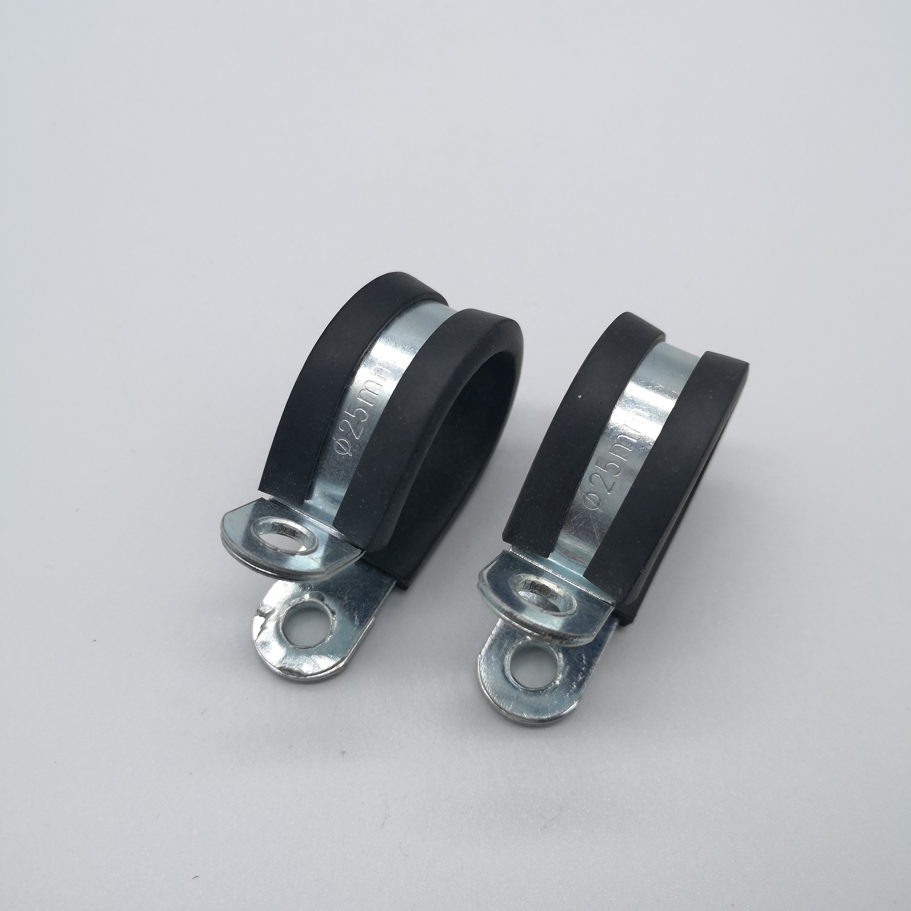 Diameter 22mm Hose Clamp Clips P-type Rubber Coating Pipe Cable Clamp Factory