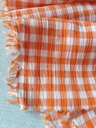 4293 cotton and sediment, wrinkled bark wrinkle, chrysanthemum red white grid, soft, comfortable, and unprepared summer clothing fabric tail