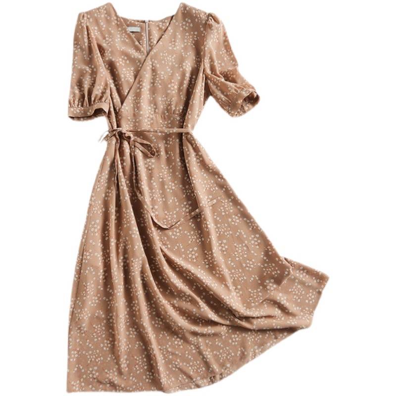 The first -line brand shear the remaining single single Italian women's big brand tail cargo mulberry silk lining tea break dress women
