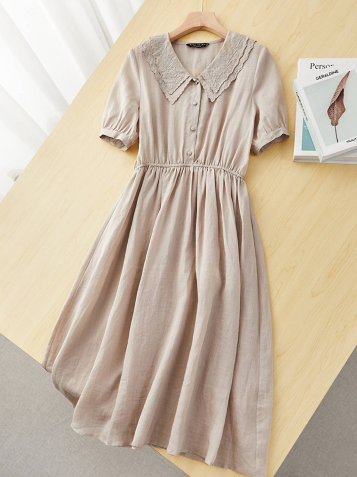 100%ramy embroidery exported to Europe and the United States original single OL intellectual elegant court wind embroidery dress in the long skirt