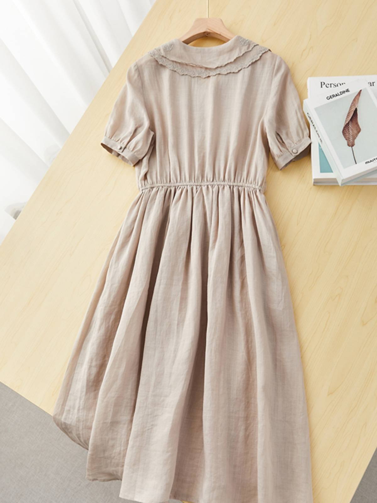 100%ramy embroidery exported to Europe and the United States original single OL intellectual elegant court wind embroidery dress in the long skirt