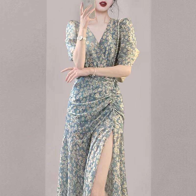 Cutting the label counter high -end big -name export summer women's small incense sprout split chiffon floral dress