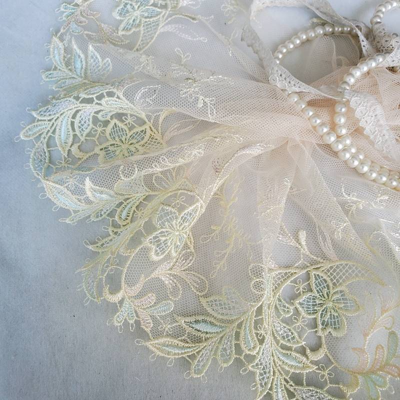 Handmade DIY Accessories Retro yellow flower hollow mesh embroidery lace lace width 23cm
