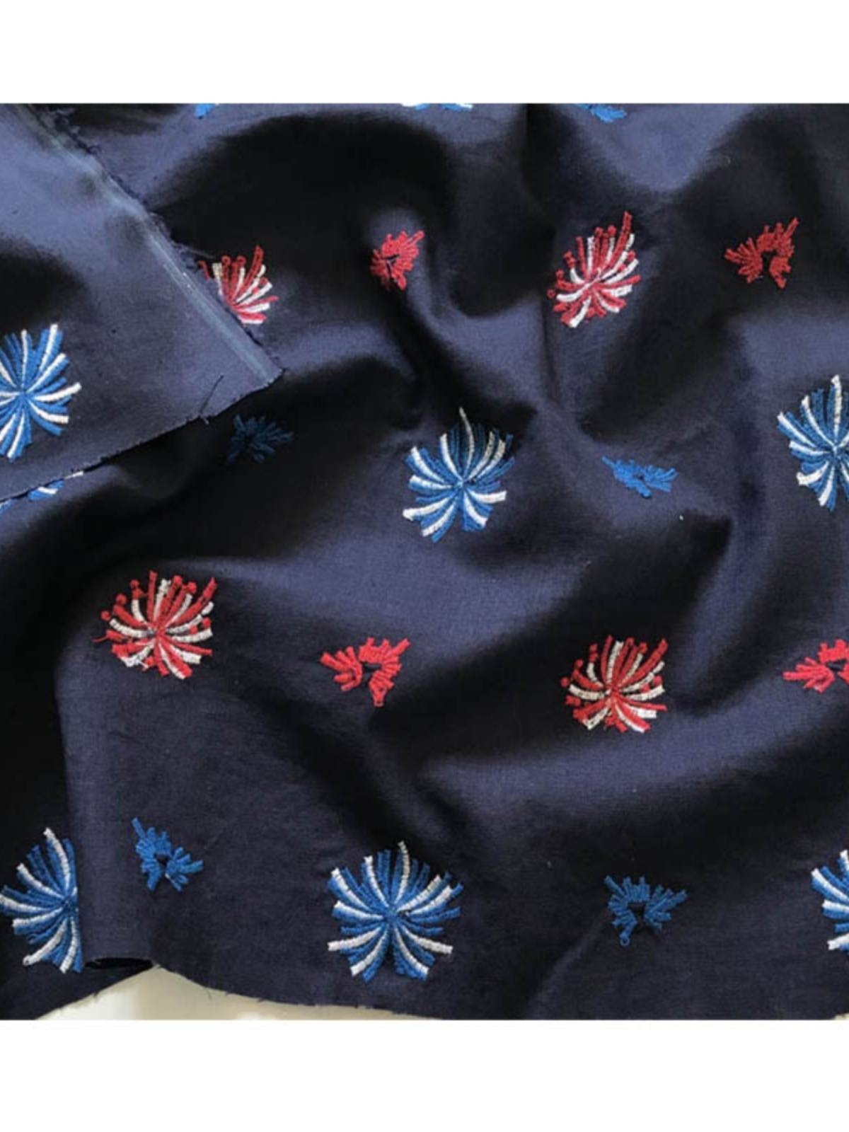 One old factory remaining linen cotton cotton embroidered fabric women's cloth imported zero material cloth high -end customization