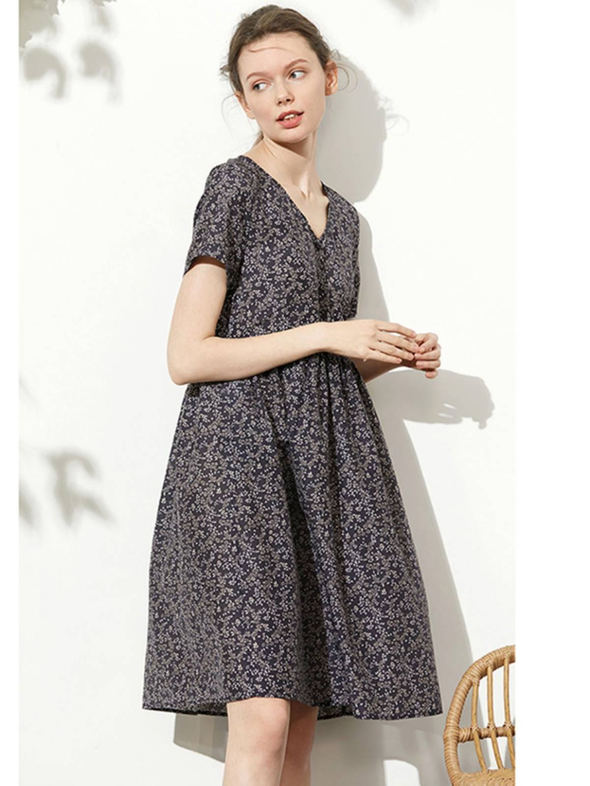 Real silk mulberry silk Modal floral export European and American original single OL retro high waist thin V -neck dress