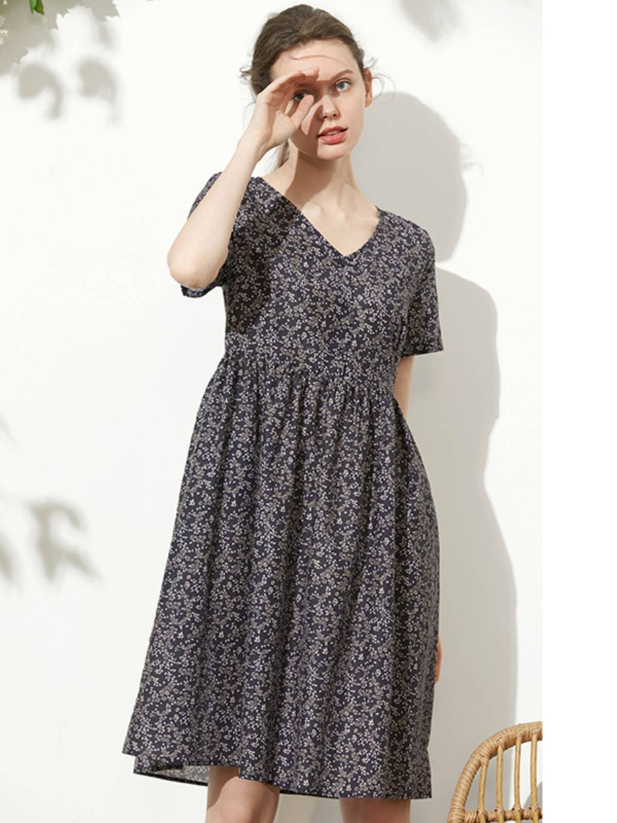 Real silk mulberry silk Modal floral export European and American original single OL retro high waist thin V -neck dress