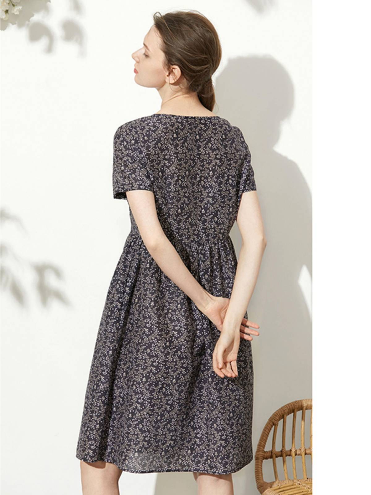 Real silk mulberry silk Modal floral export European and American original single OL retro high waist thin V -neck dress