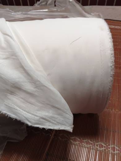 8303. Castle sand washing cotton is thin, soft, comfortable, slightly translucent half -drifting white summer clothing fabric tail goods