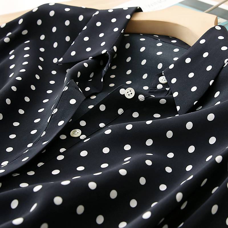 100%mulberry silk!Heavy real silk retro wave dot shirt collar straight tube thin dress mid -length summer summer