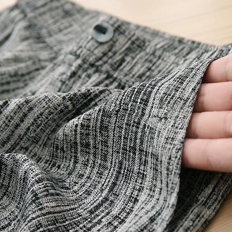 The heavy silk is dyed in linen, Italian craftsmanship is so comfortable to no friends!Nine -point straight pants girl summer