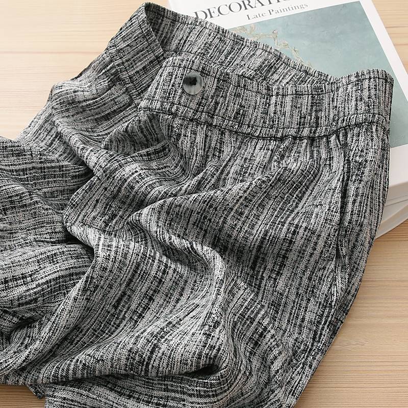 The heavy silk is dyed in linen, Italian craftsmanship is so comfortable to no friends!Nine -point straight pants girl summer