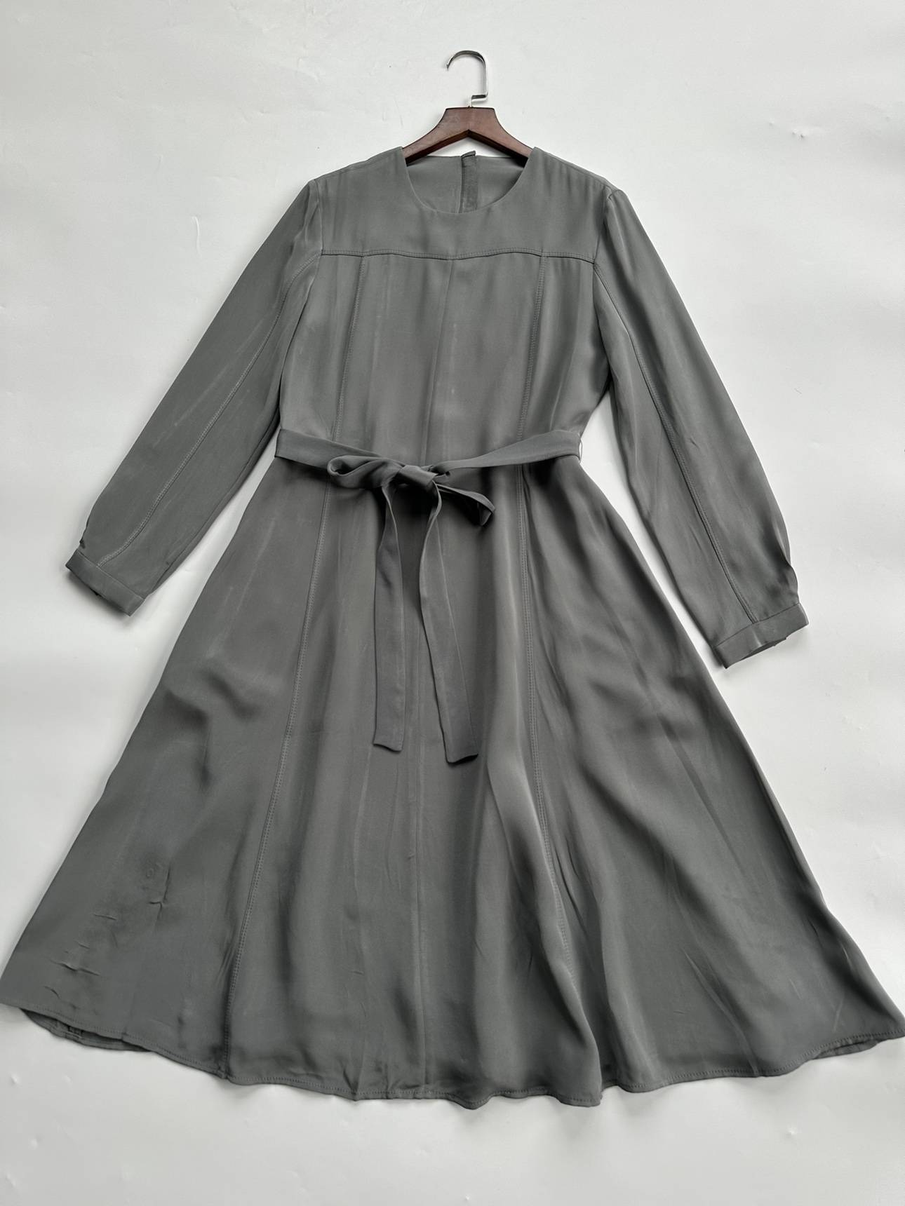 Very GAO level, GAO, French C series, heavy 40mmi real silk double -sleeved long -sleeved dress.