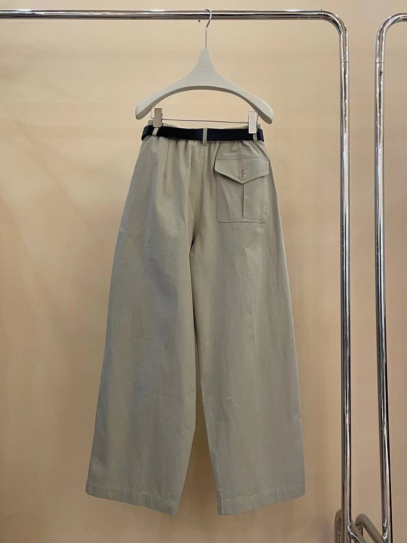 Meaduo simple niche design imported fabric three -dimensional tailoring versic thin, loose, pleated casual trousers