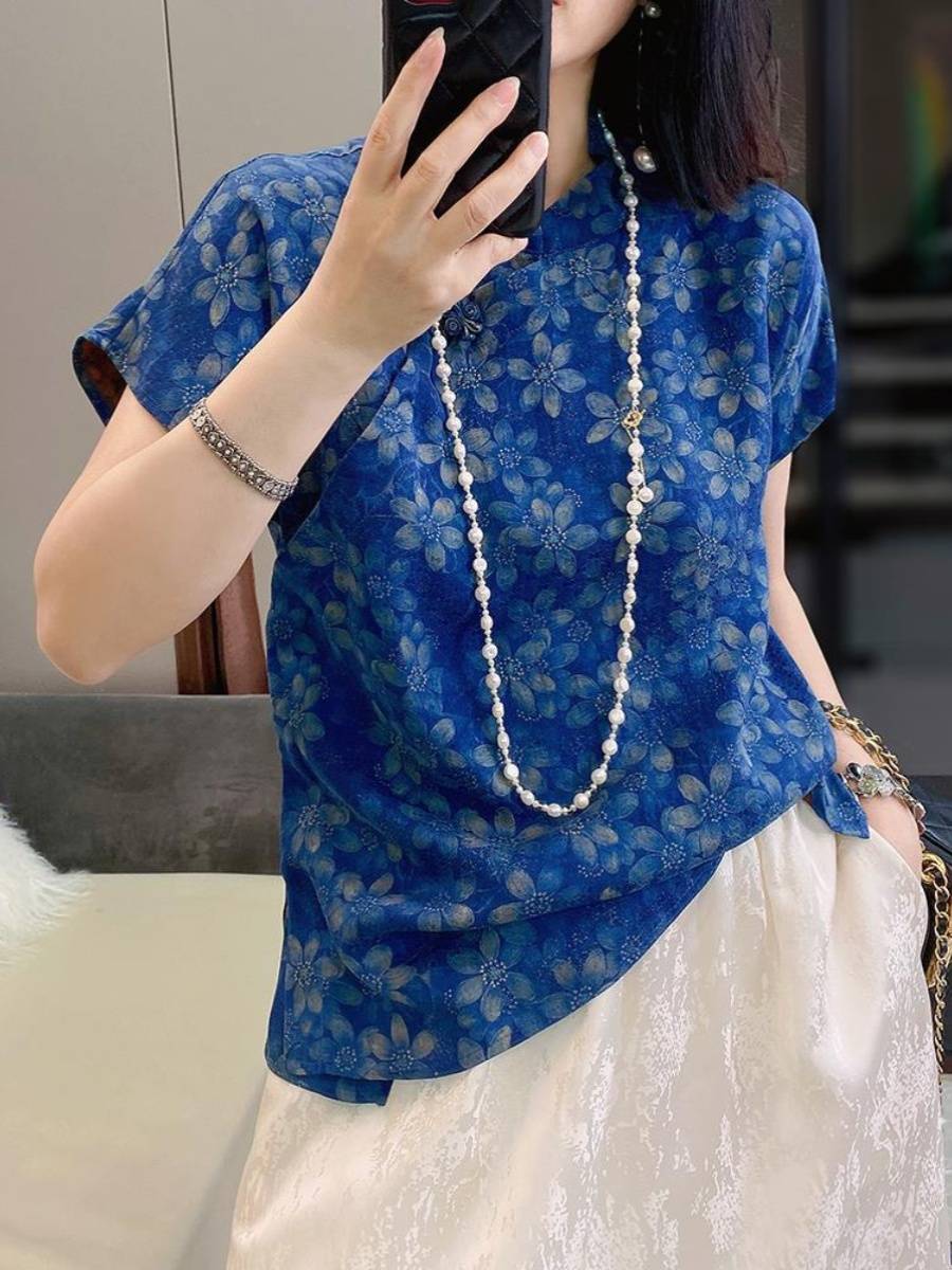 Pick up the leak ~ Counter withdrawal, the tail single big -name women's new Chinese silk plate buckle oblique dark buckle short sleeve top