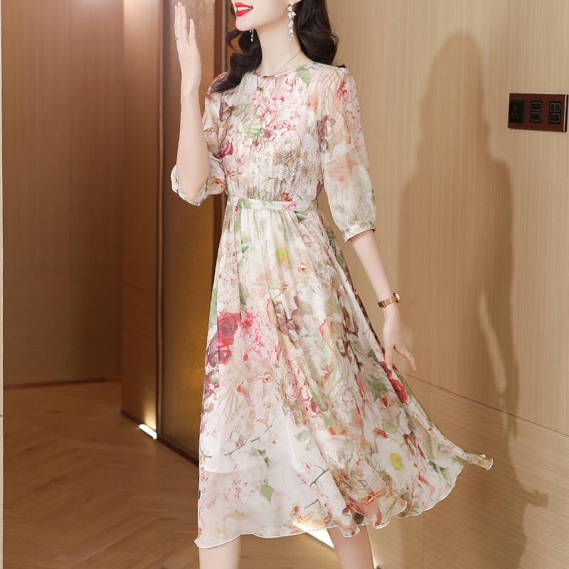 Clear warehouse leakage fashion printing real silk dress female spring and summer original single special sacrifice silk long skirt is thin
