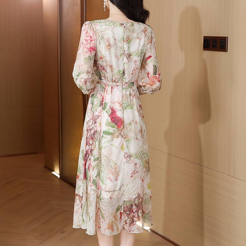 Clear warehouse leakage fashion printing real silk dress female spring and summer original single special sacrifice silk long skirt is thin