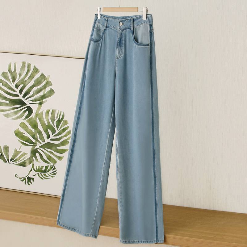 Tiansi+acetic acid is really cool!The vertical feeling is smooth ~ the side contrasting color straight tube small loose jeans female spring and summer