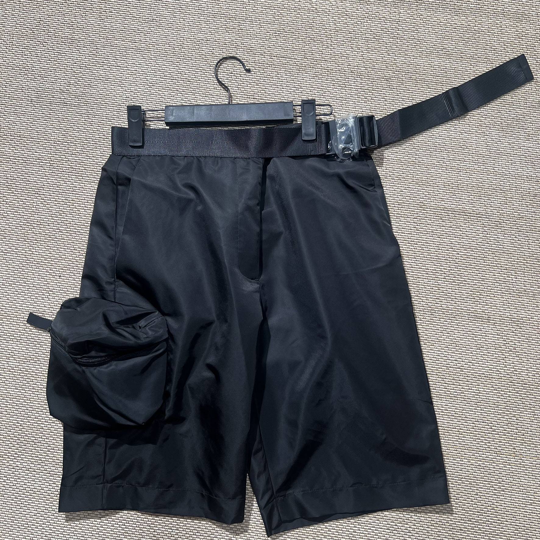 Self -reserved renewal fabric comfortable ladies straight pants