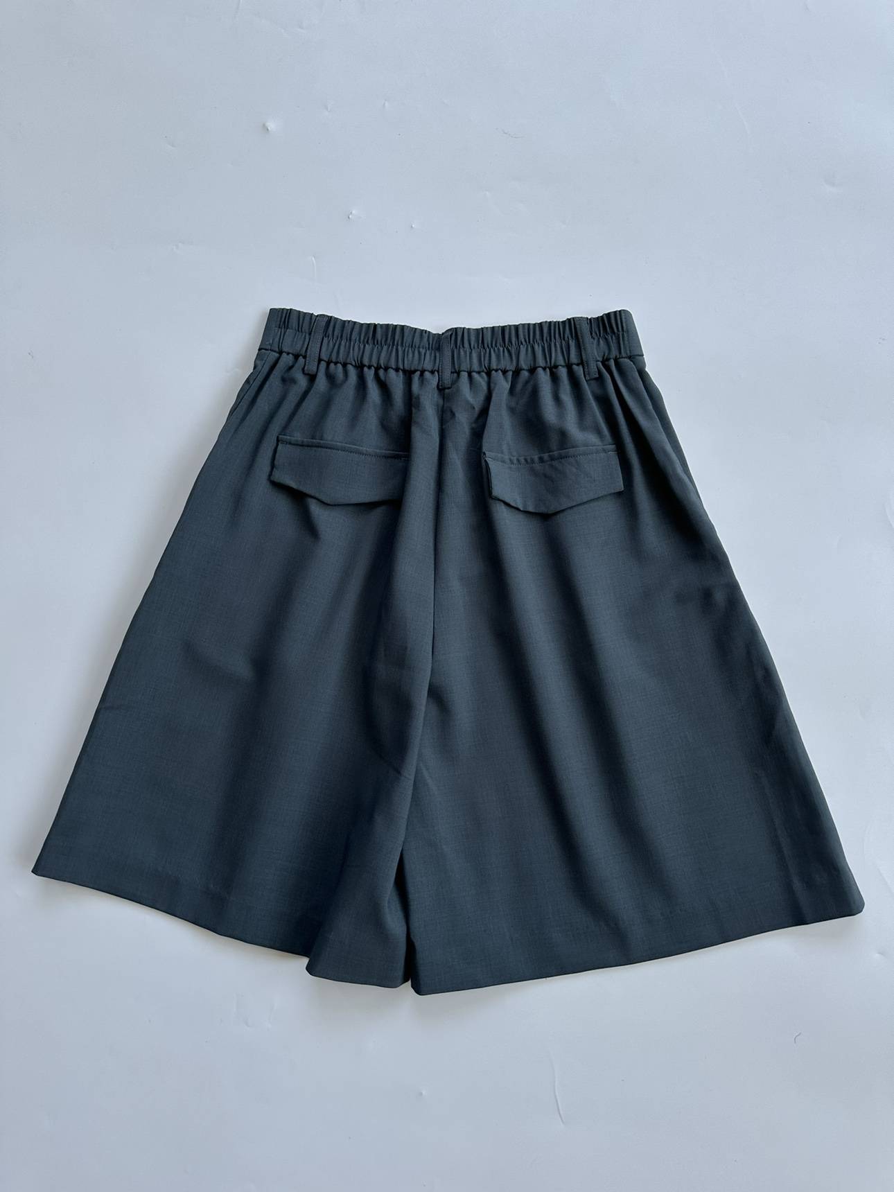 Recommended into the heart, Spanish niche quality 2000+ fine spinning wool blended shorts female summer.