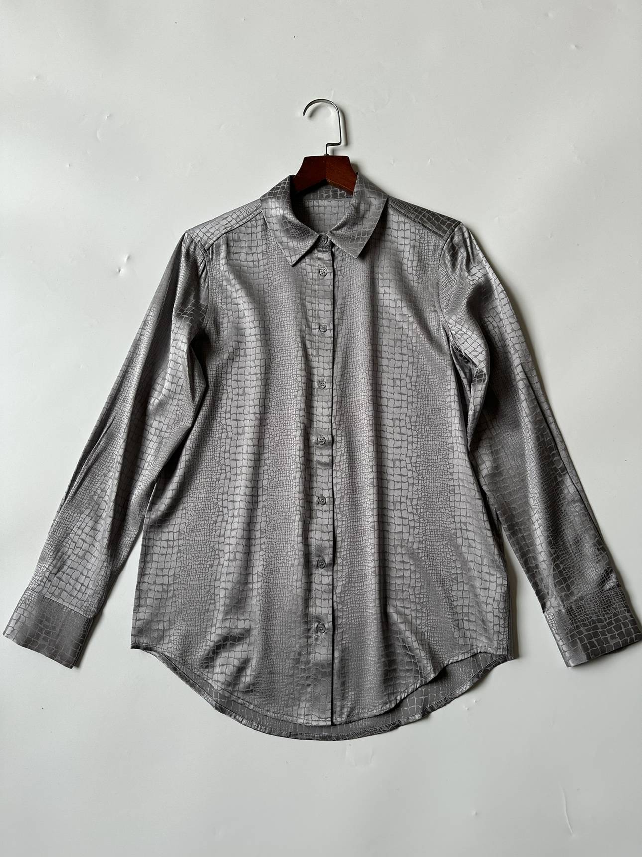 Roar recommendation!Mrs. looks good, Chinese heavy weight 26mmi elasticity real silk double -wave long -sleeved shirt female