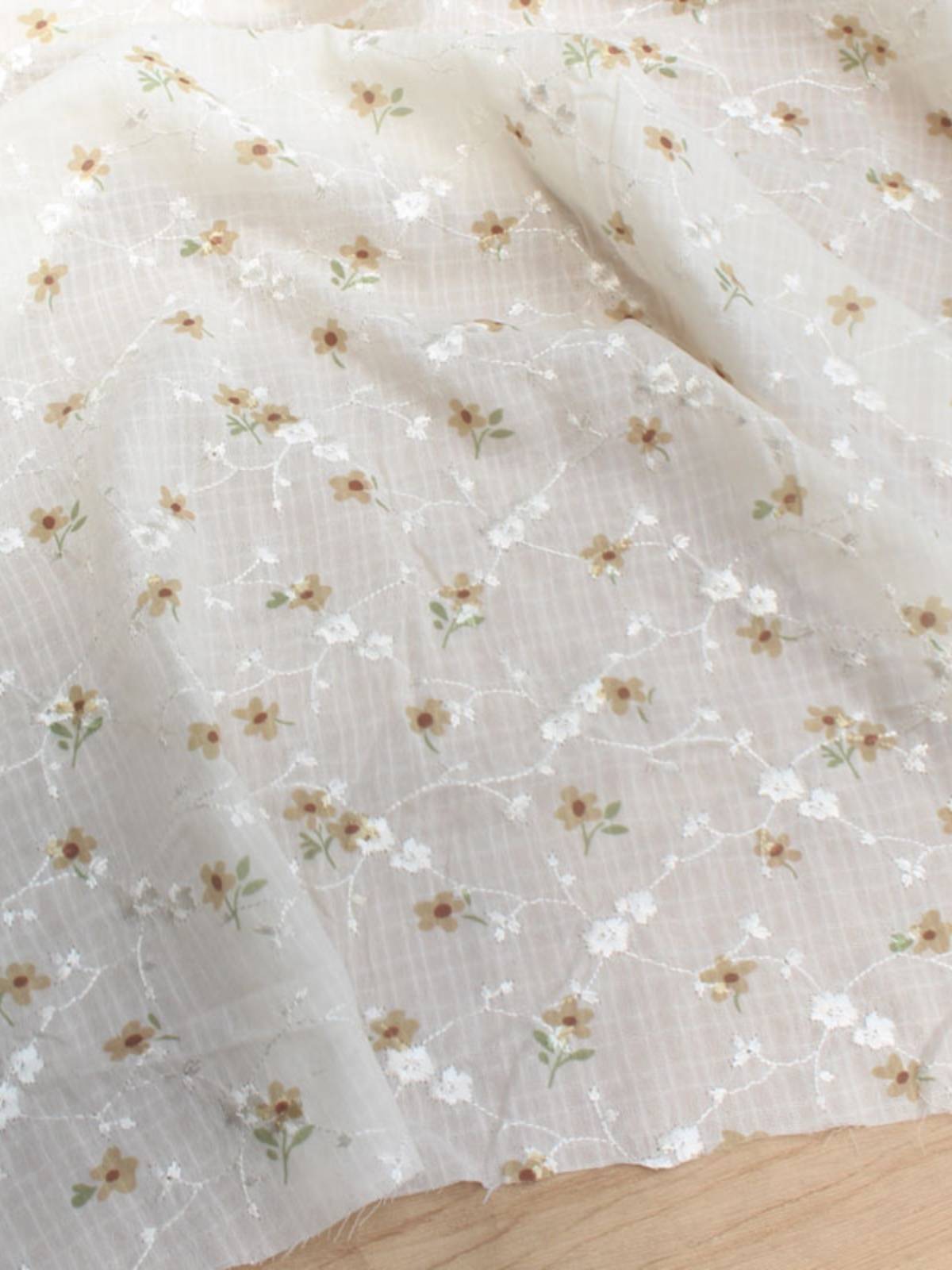 Beige bottom printed bamboo grid grid embroidered fabric Han clothing dress dress, shawl cheongsam fabric