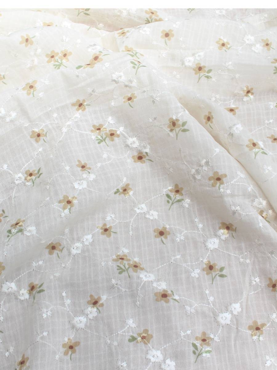 Beige bottom printed bamboo grid grid embroidered fabric Han clothing dress dress, shawl cheongsam fabric