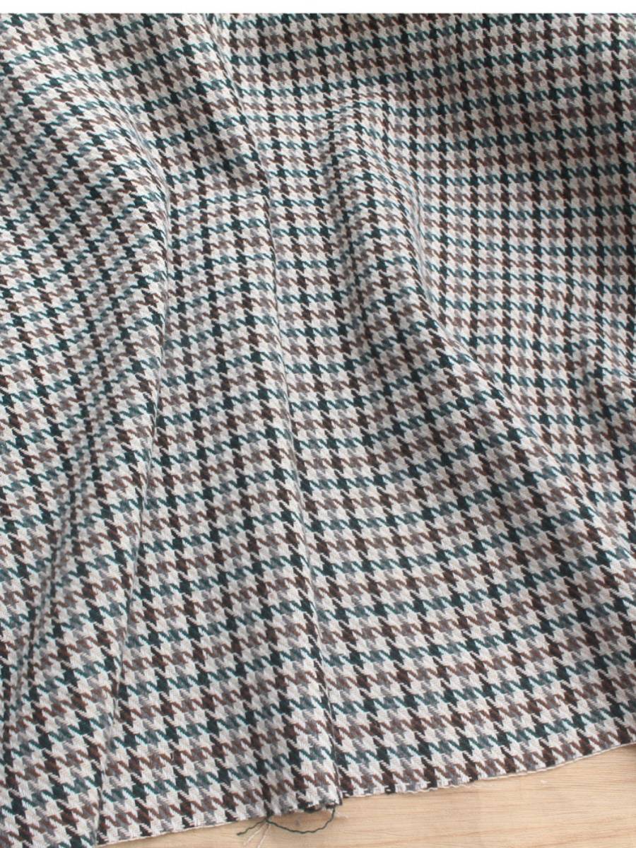 Brown medium thick coarse spinning thousands of bird grid fabrics autumn and winter coat, skirt hat fabric