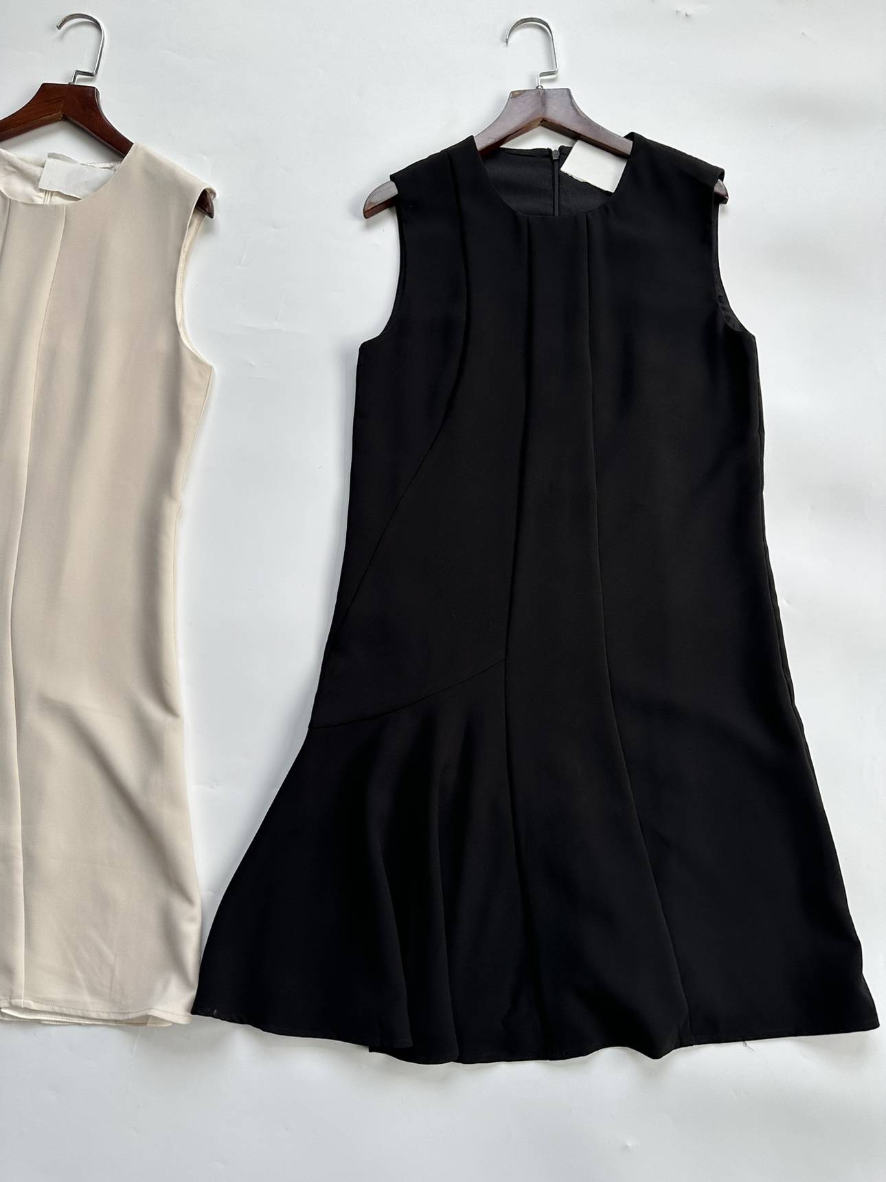 I have three colors, TH theory, giant thin jin oral triax blended sleeveless dress in the long girl