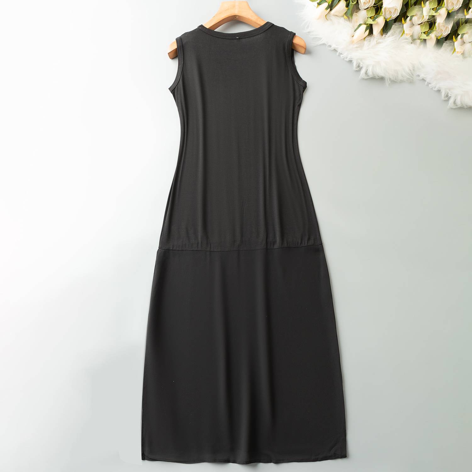 Spring and summer Korean version is thin and versatile, different fabric stitching round necklasses sleeveless dress