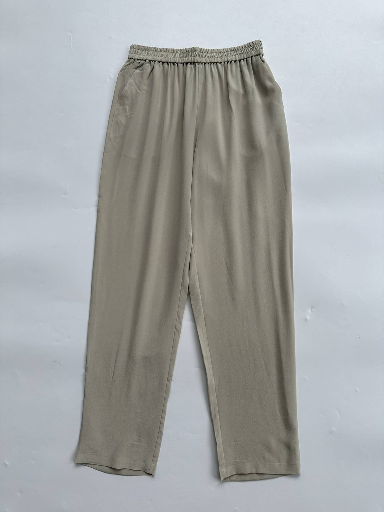 Drawing the coward ceiling and unlimited repurchase, which is a heavy gong sand washing 23 Mimi real silk double -pants trousers