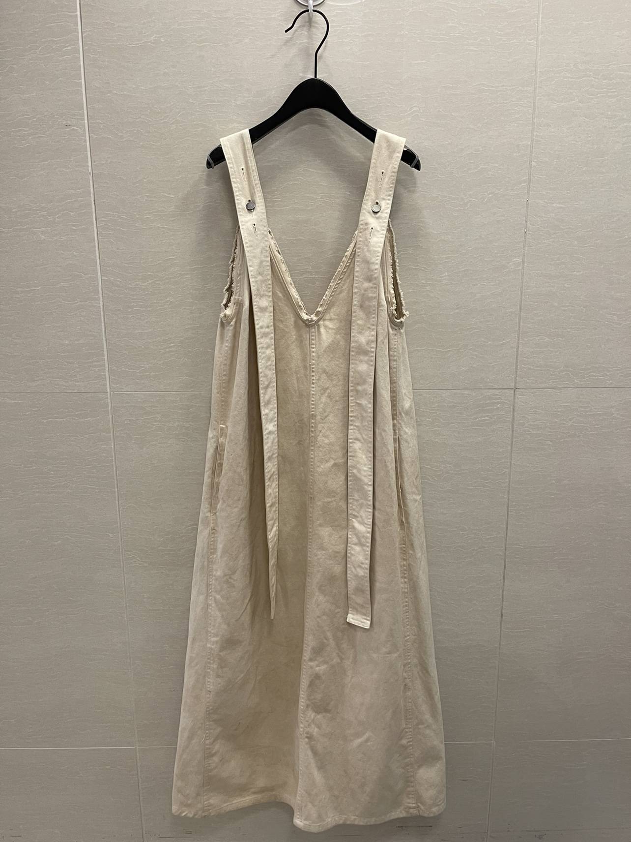 Niche series UMA strap design Dirty dyeing simple wind denim dress laziness, random upper body versatile