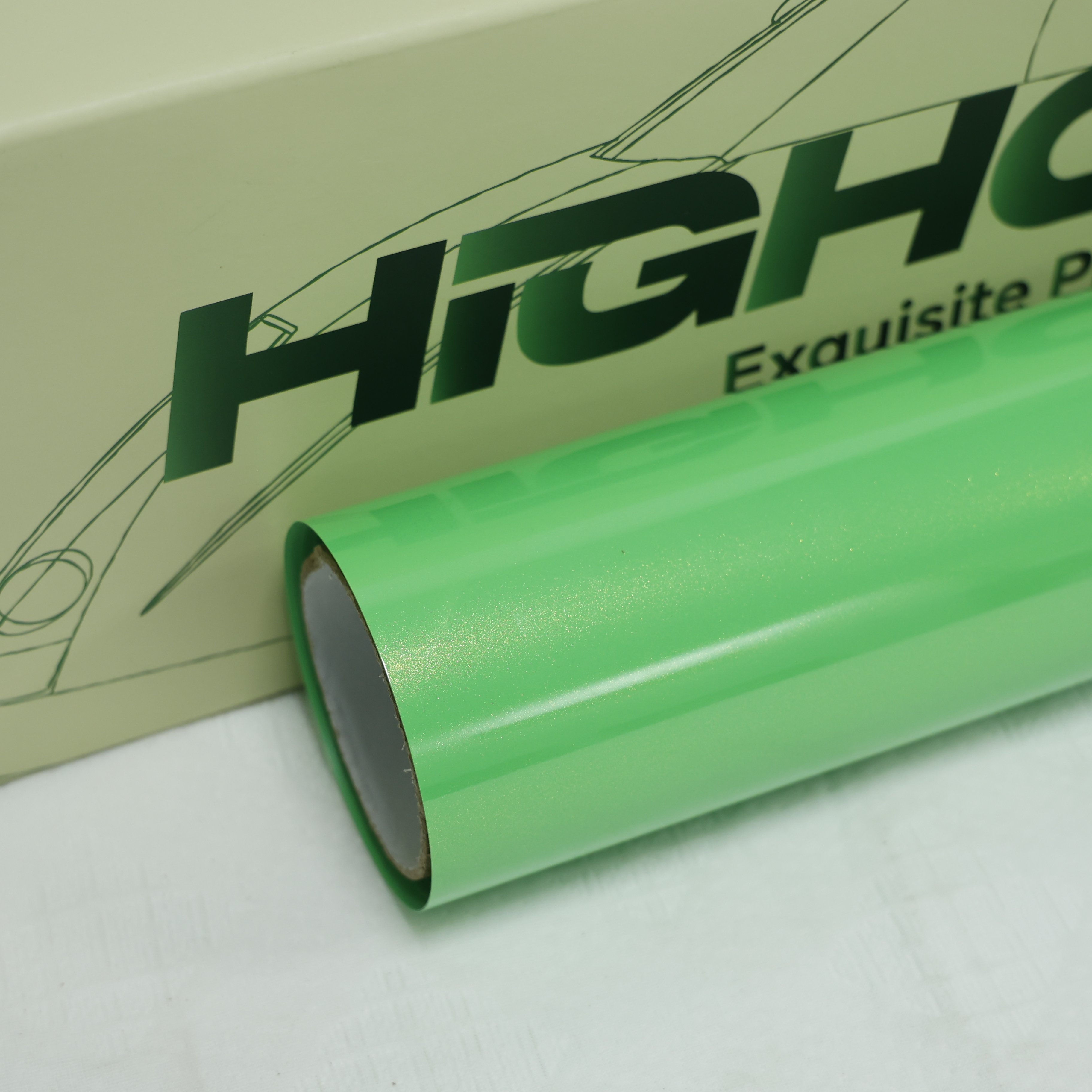 Self-healing Glossy HIGHCOOL Anti Scratches 6.5mil PVC Car Wrap Film Super Fancy Apple Green Full Tint Color Changing Car Film