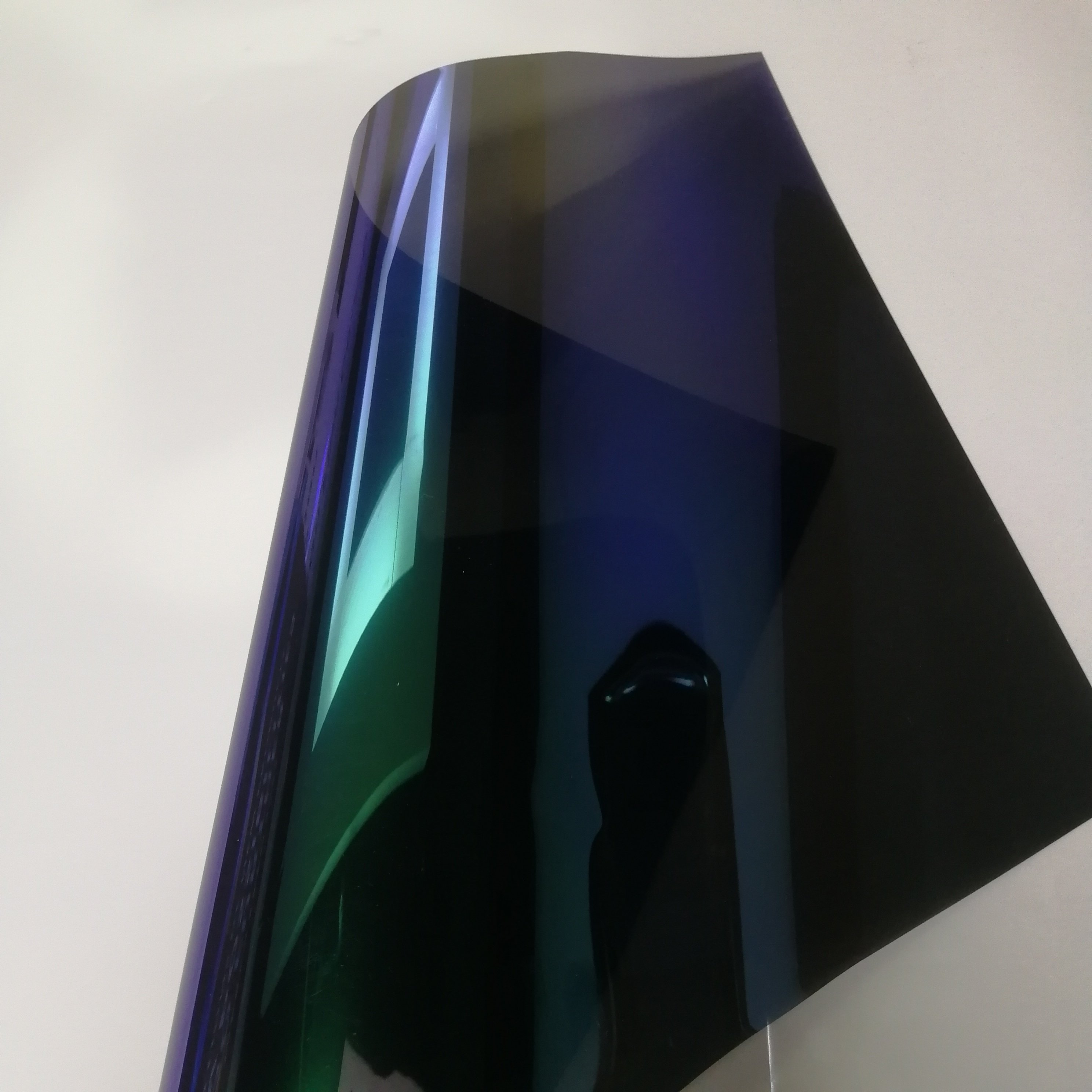 20% VLT ML2099 purple to green chameleon glass car film good heat-resistant 2mil self-adhesive beautiful solar tint