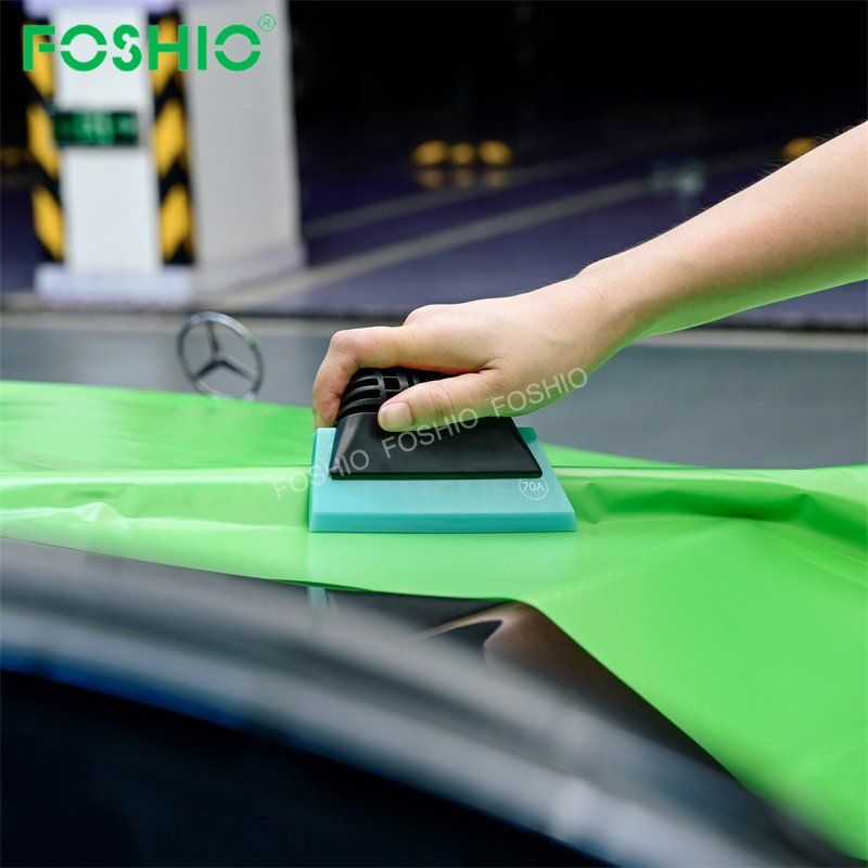 Foshio Customize Logo 70A 80A 90A Durometer Rubber Vinyl Squeegee Blade Scraper For Car Film install