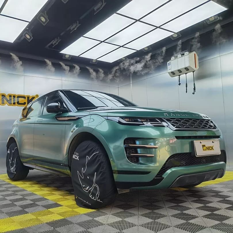 NICK PET Iridescent Emerald Vinyl Apple Green Gloss Metallic Agate Green Auto Wrap Vinyl for Car Body Colors Changing