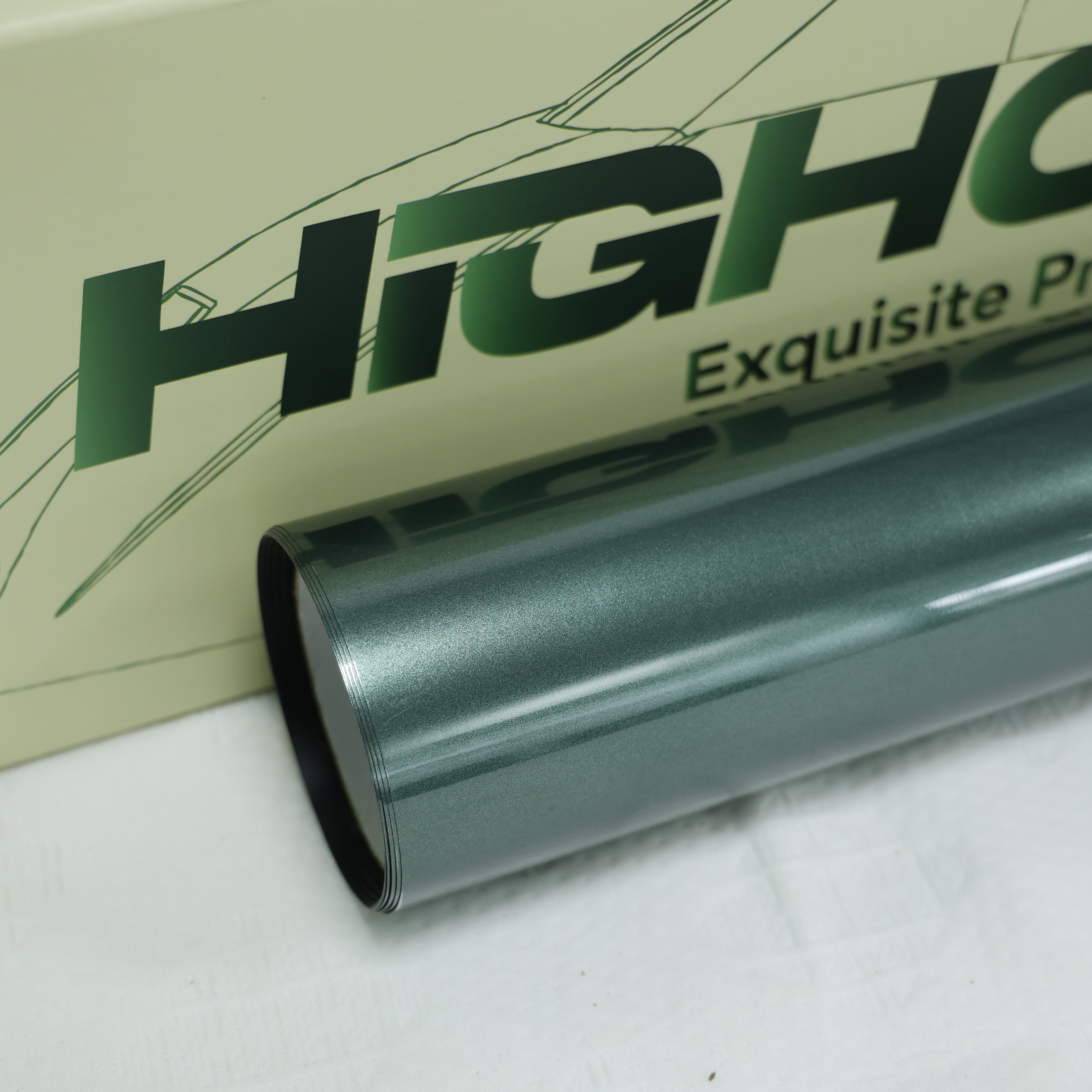 High Quality 6.5mil PVC Car Wrap Film Metal fir green Self-Healing Glossy Anti-Scratches Full Tint Color Changing Car Film