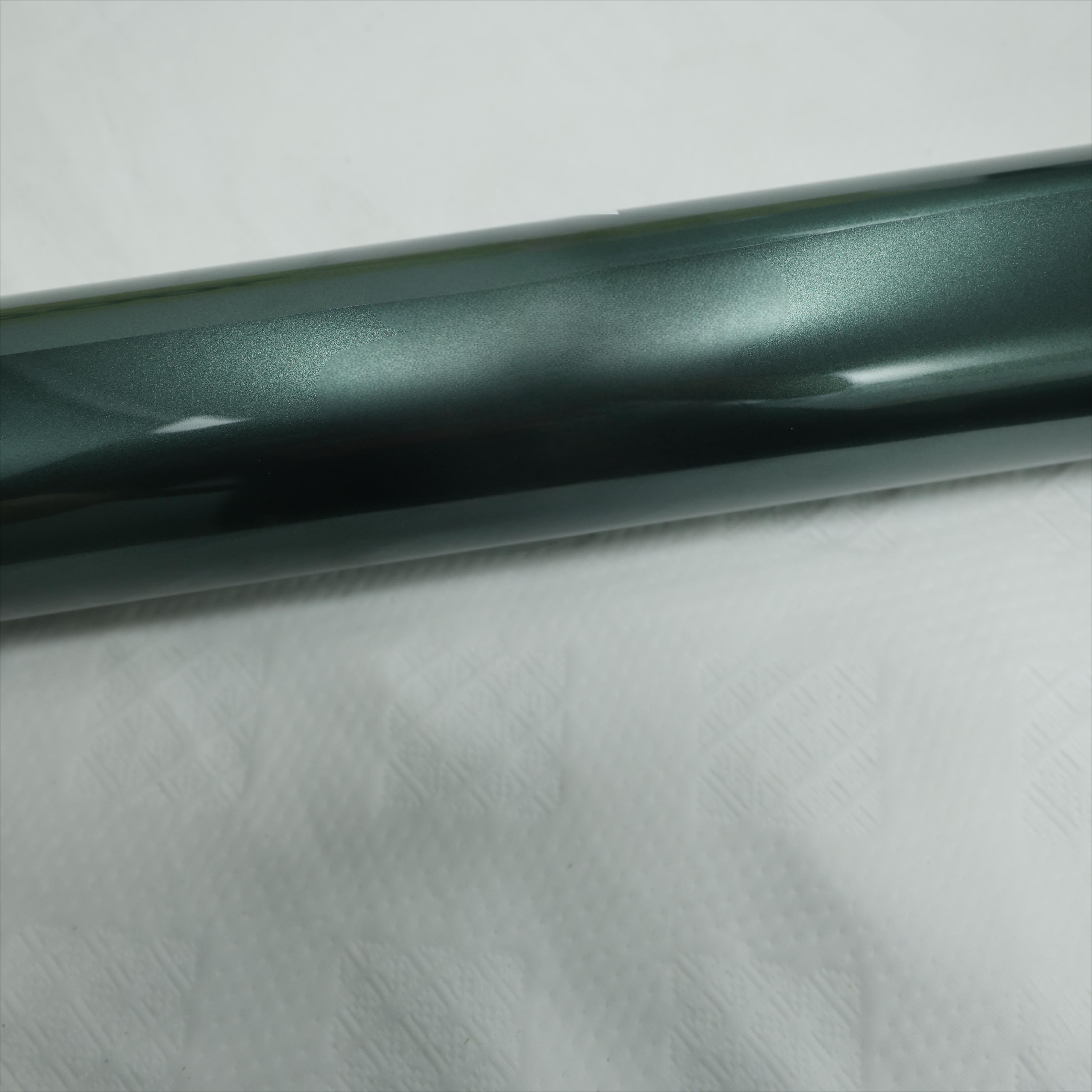 High Quality 6.5mil PVC Car Wrap Film Metal fir green Self-Healing Glossy Anti-Scratches Full Tint Color Changing Car Film